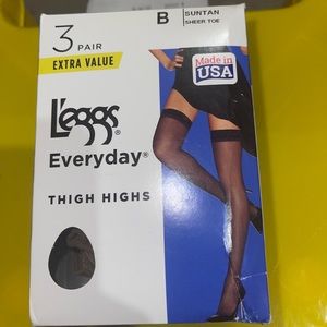 Leggs Womens Everyday Thigh High ST - Best-Seller!